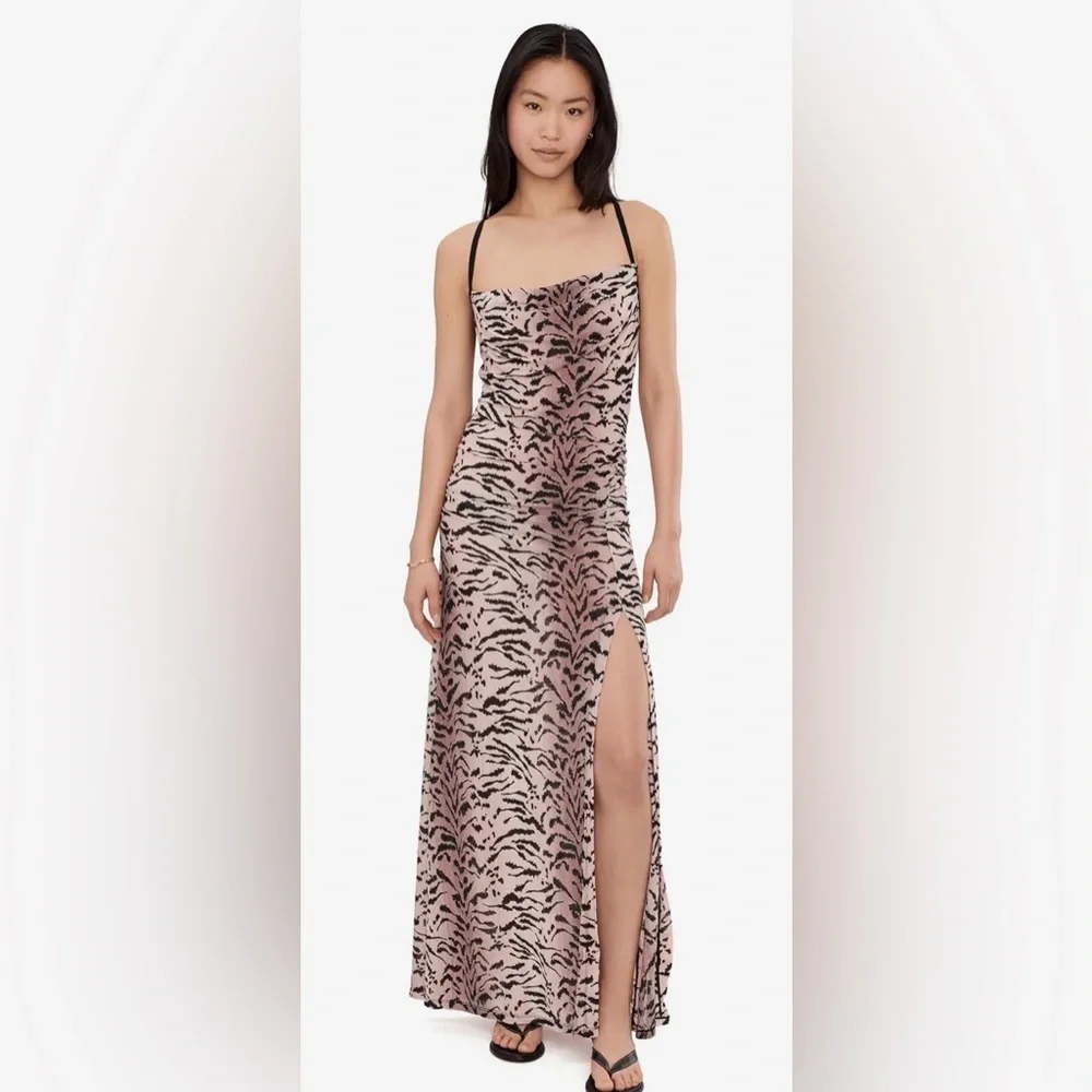 Free people Intimately Concrete Jungle Maxi‎ Slip NWOT cocoa combo